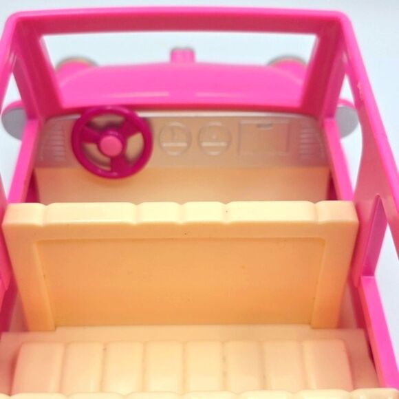Li'l Woodzeez Pink Happy CAMP3R Breezy Buggy Car Toy - Picture 7 of 13
